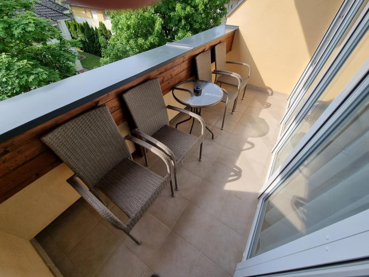 Adam Apartmanhaz Сиофок Стая снимка