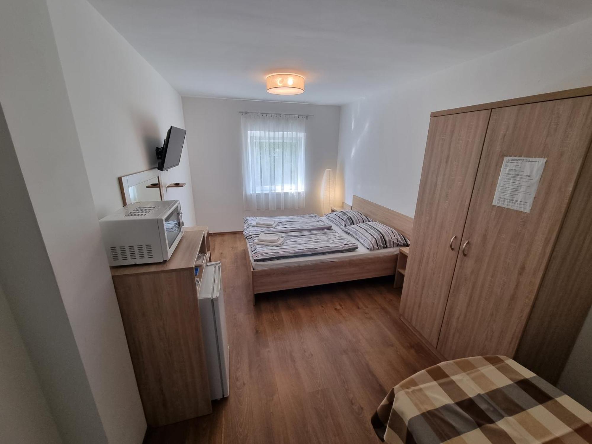 Adam Apartmanhaz Сиофок Екстериор снимка