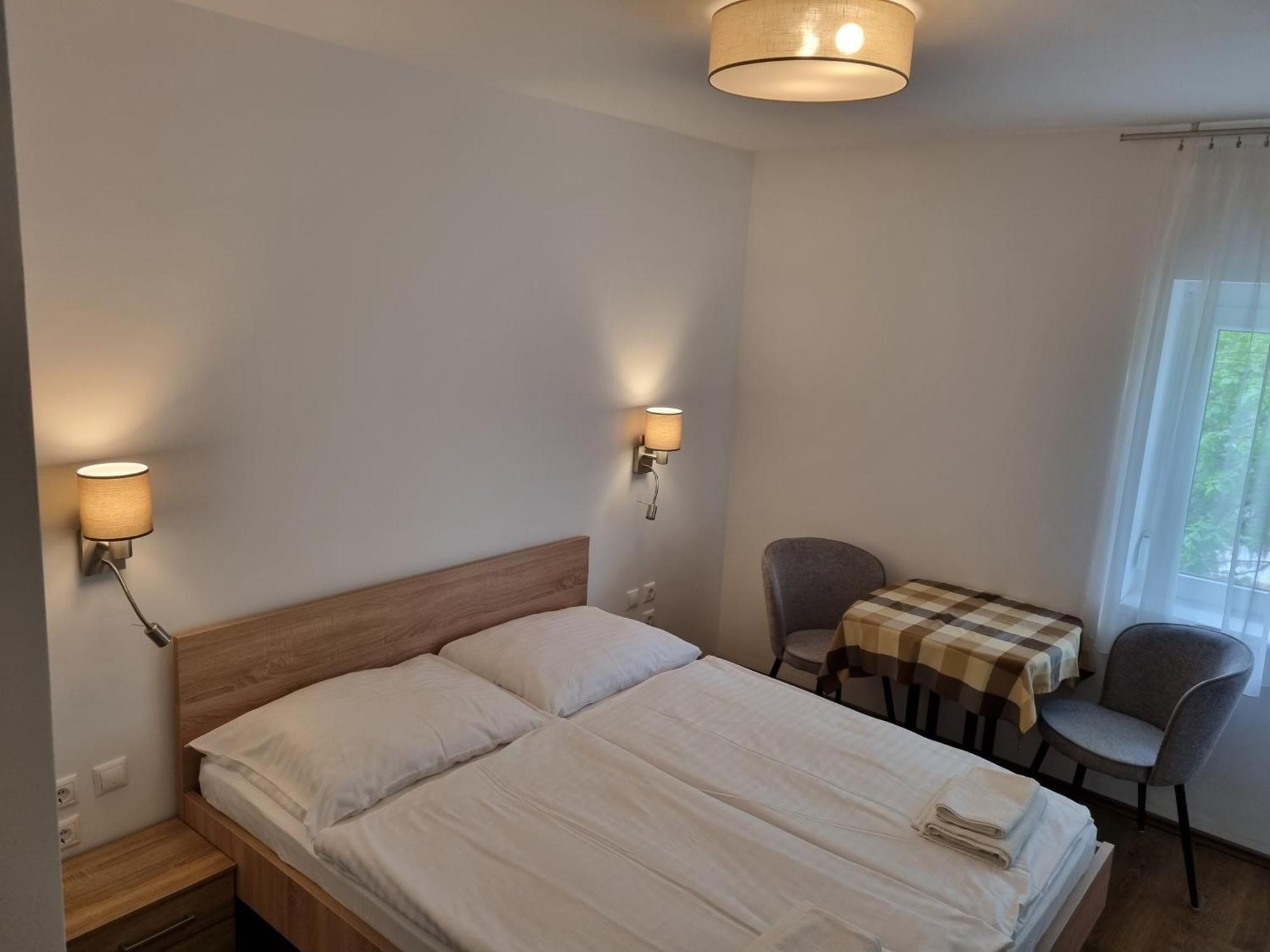 Adam Apartmanhaz Сиофок Стая снимка